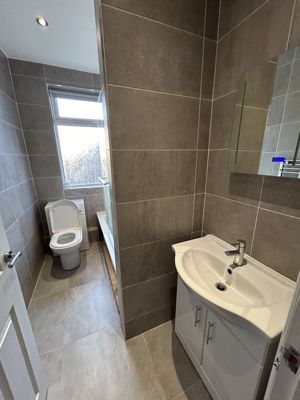 Photo 11- click for photo gallery